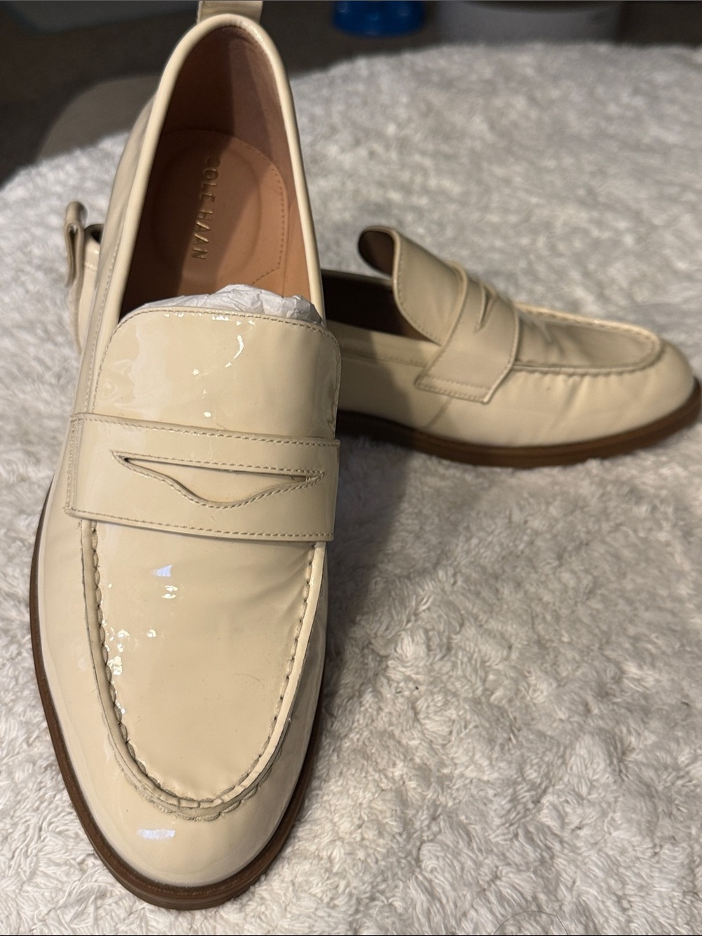 Cole Haan Cream Patent Leather Penny Loafers women’s size 10 new
